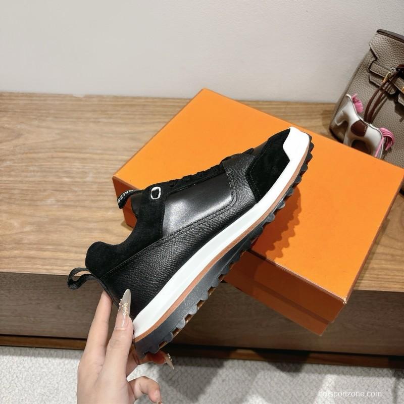 H Boots Classic Chelsea Boots with British Color Block Design - AS00410