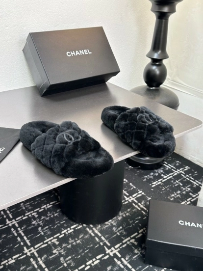 Chanel 2025 SS Fashion Fur Slippers - LY00250