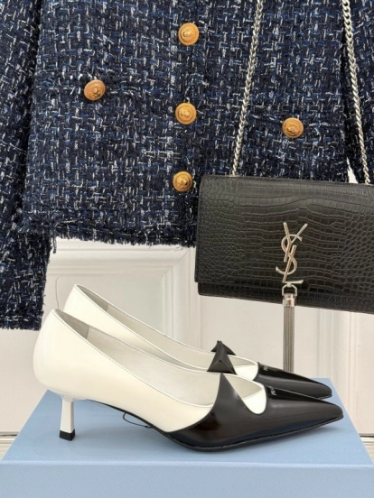 PRADA 2025/SS Catwalk Pointed Toe Kitten Heel Single Shoes - KFY00310