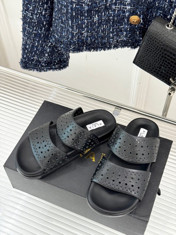 Alaia 2025SS Hollow-Out Casual Sandals - KFY00260