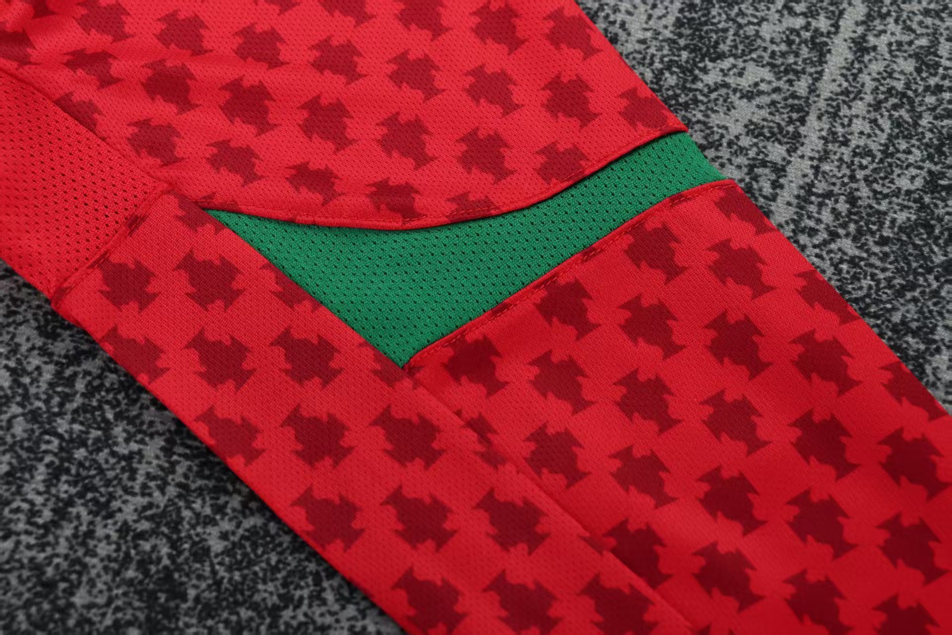 Retro 2004 Kids Portugal Home Long Sleeve Jersey