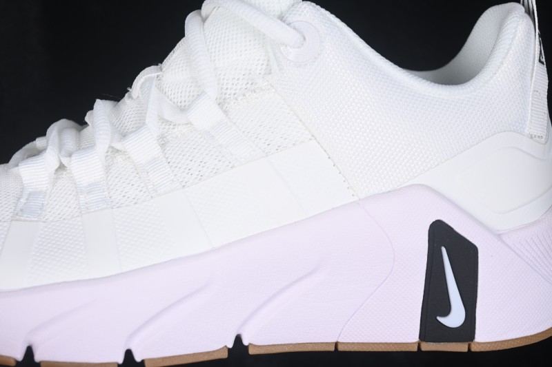 Nike Free Metcon 7 Training Shoes with Breathable Mesh and Durable Grip - II7405-101