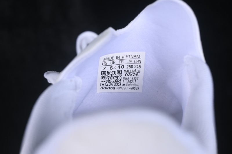 Adidas HyperBoost Edge M Running Shoes with Breathable Cushioning - LA6215