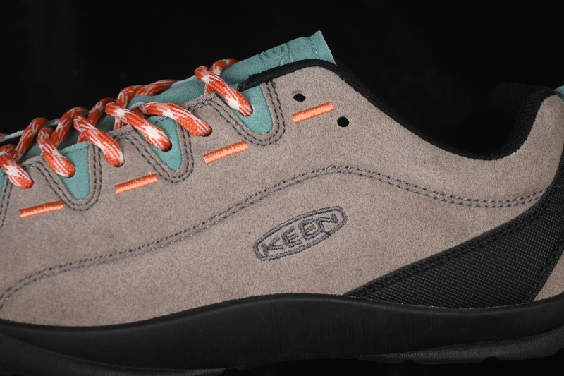 Keen Jasper Retro Outdoor Sneakers with Street Style Vibes - F.C3