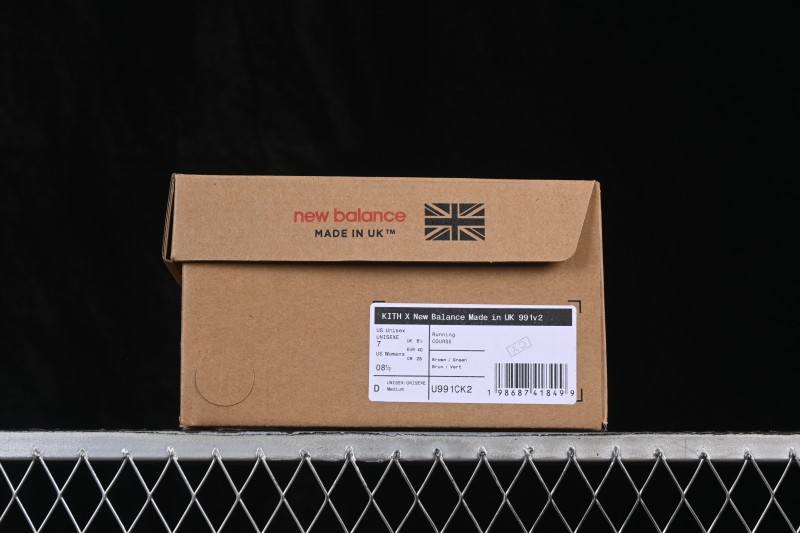 Kith x New Balance Made in USA M991 Retro Running Shoes with Pigskin Suede and ABZORB Cushioning - U991CK2