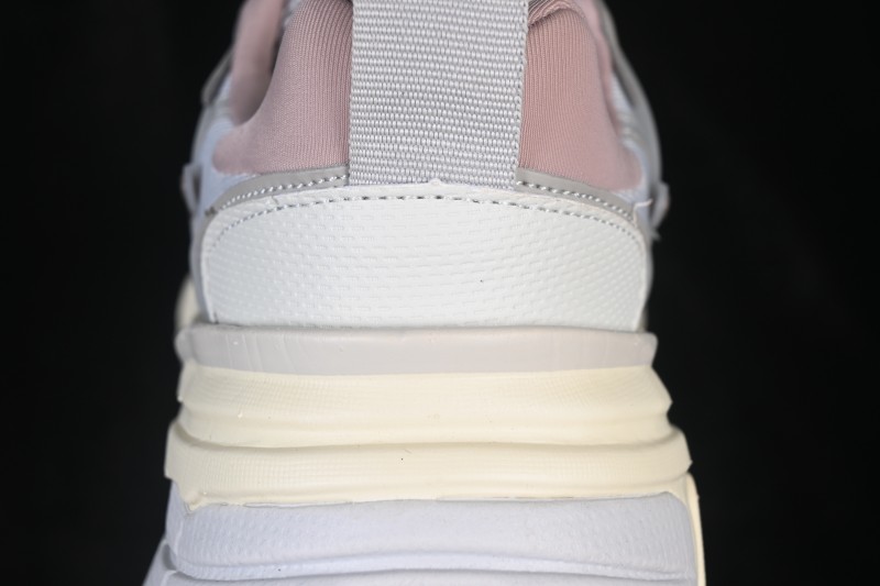 Nike V2K Run Retro Low-Top Running Shoes with Cushlon Cushioning - FD0736-011