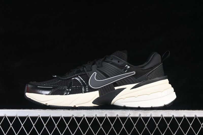 Nike V2K Run Retro Low-Top Running Shoes with Cushlon Foam Cushioning - FD0736-012
