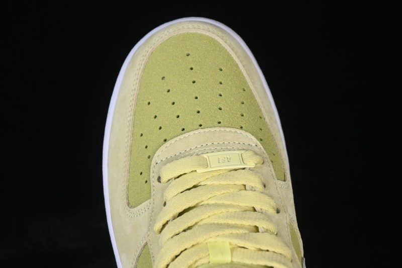 Nike Air Force 1 '07 Low Sneakers with Classic Cushioning - IQ9964-300