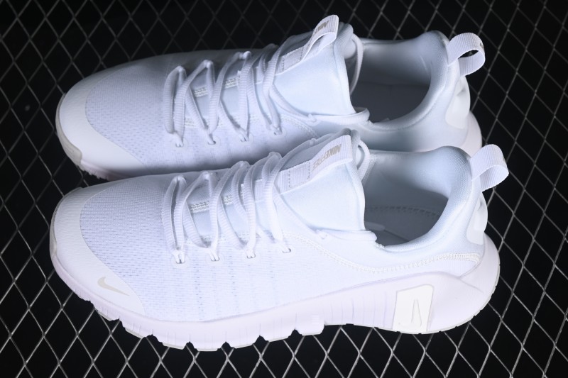 Nike Free Metcon 6 Training Shoes with Breathable Mesh and Cushioned Sole - FJ7127-103