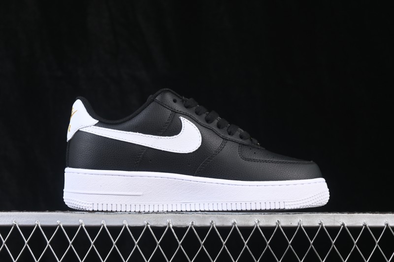 Nike Air Force 1 '07 Low Basketball Shoes with Full-Length Air Cushion - CZ0270-001