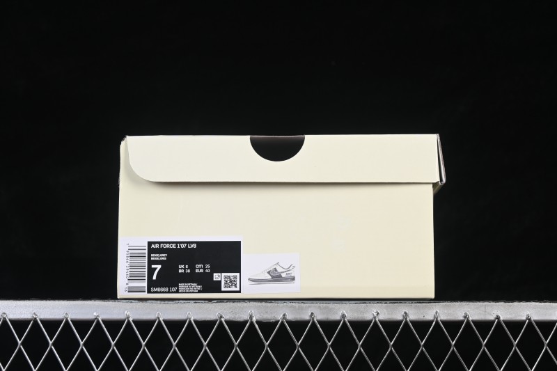 Nike Air Force 1 '07 Low Casual Sneakers in White and Dark Grey - SM6668-107