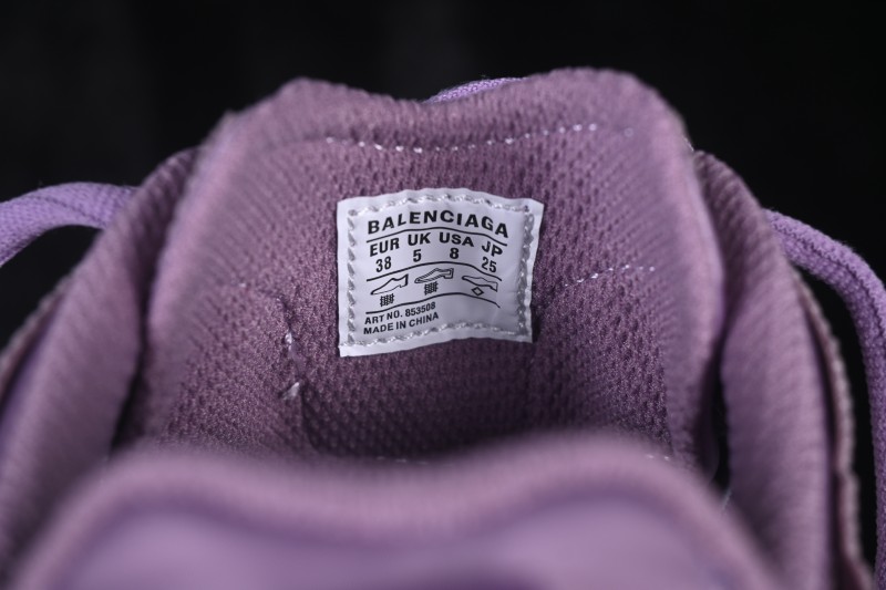 Balenciaga Monday Ultra Sneaker Low-Top Lifestyle Shoes with Round Toe and Lace-Up Closure - WMNDI5910