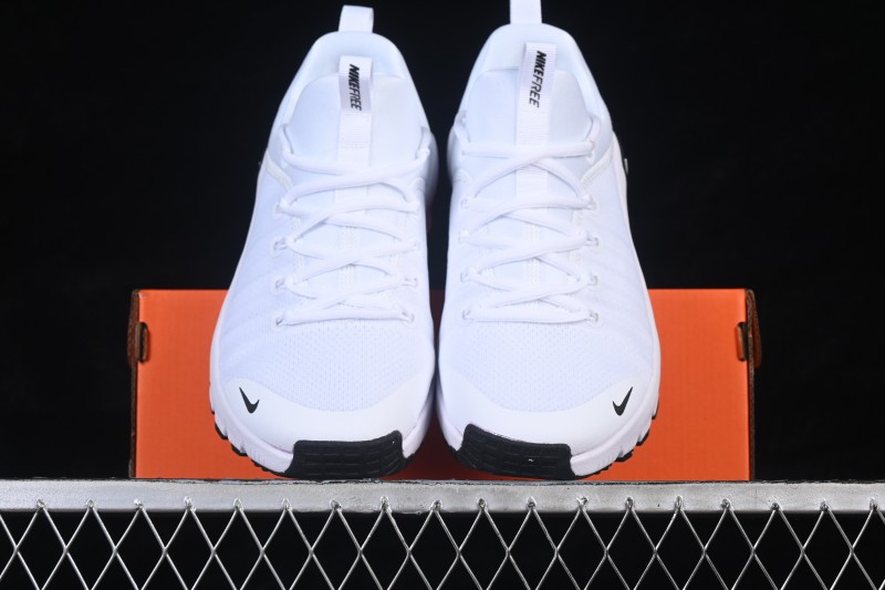 Nike Free Metcon 6 Training Shoes with Breathable Mesh and Cushioned Support - FJ7127-101