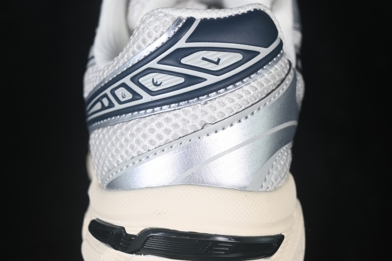 Asics Tiger GEL-1130 Retro Running Shoes with GEL Cushioning - 1201A956-100