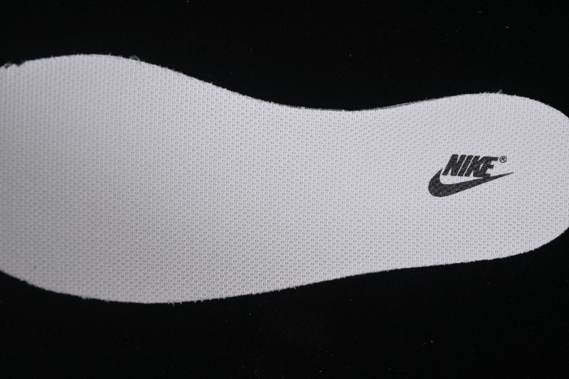 Nike V2K Run Retro Low-Top Running Shoes with Cushlon Foam Cushioning - FD0736-114
