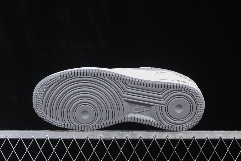 Nike Air Force 1 '07 Low Collaboration Skateboarding Shoes with Full-Length Air Cushion - HO7788-103