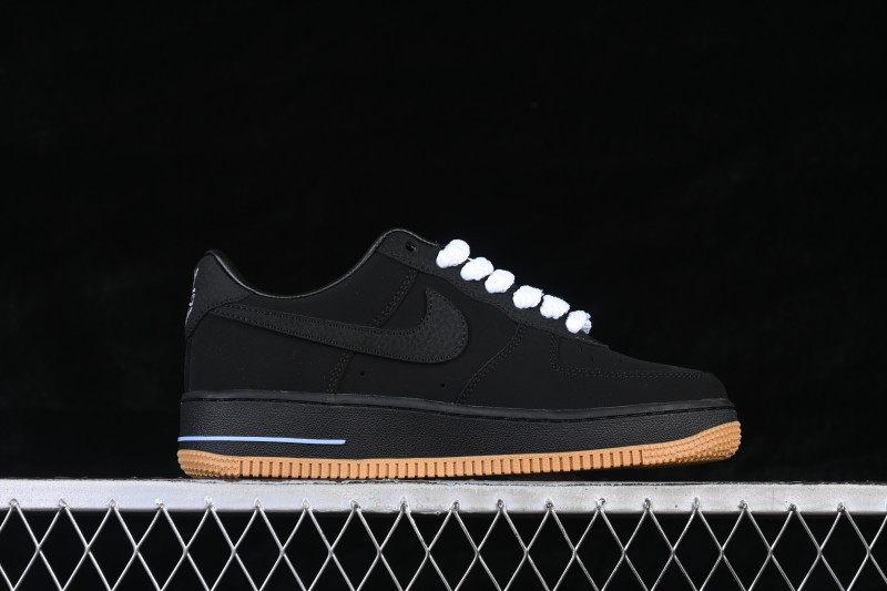 Nike Air Force 1 '07 Low Casual Skateboarding Shoes with Full-Length Air Cushion - IQ9770-001