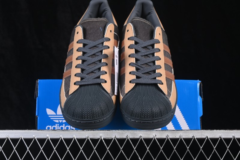 Adidas Originals Superstar II Shell Toe Casual Sneakers with Iconic Rubber Shell Toe - HP7187