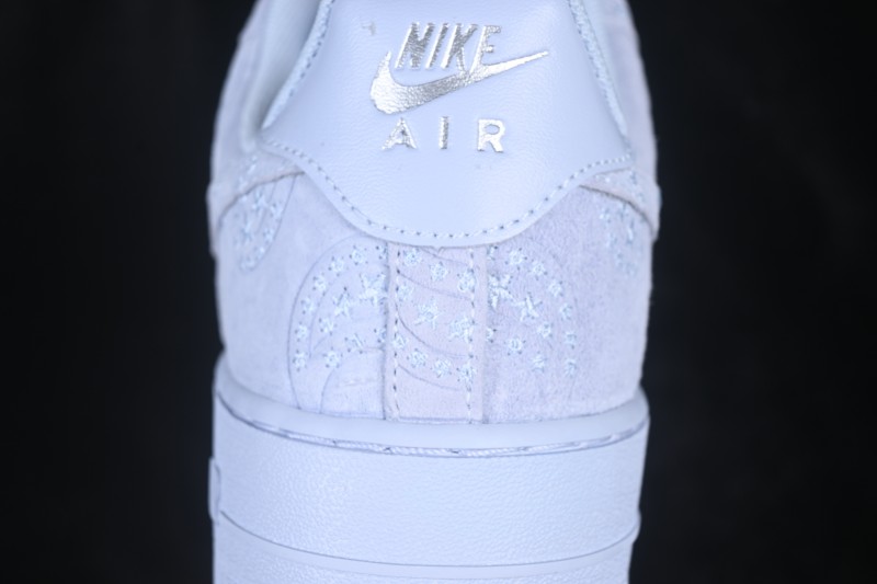 Nike Air Force 1 '07 Low Basketball Sneakers with Full-Length Air Cushion - IO1259-400