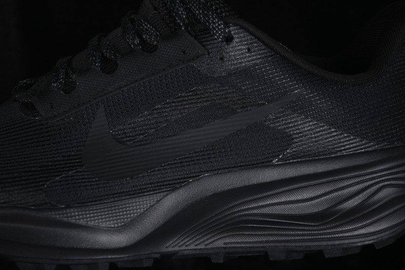 Nike ACG Pegasus Trail Running Shoes with Breathable Mesh and Cushioning Support - HV8116-002