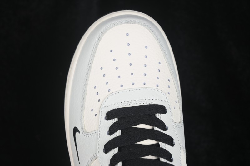 Nike Air Force 1 '07 Low Collaboration Skateboarding Shoes with Full-Length Air Cushion - GS2288-012