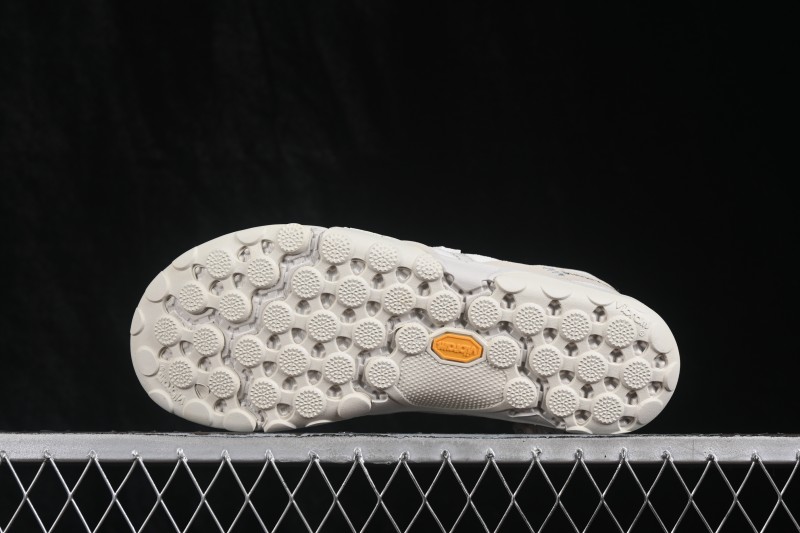 New Balance MT10 Trail Minimalist Barefoot Lifestyle Running Shoes with Vibram Outsole and 4mm Drop - MT10ODI