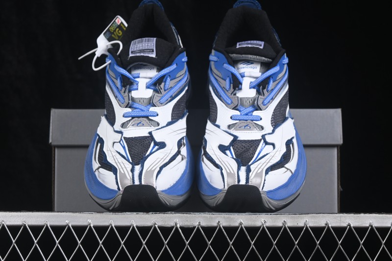 Balenciaga Jet Embossed Round-Toe Thick-Sole Low-Top Dad Sneakers - WMRTN9041