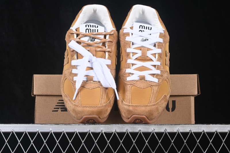 New Balance x Miu Miu 530 Low-Top Classic Retro Casual Lifestyle Sneakers - AJD4