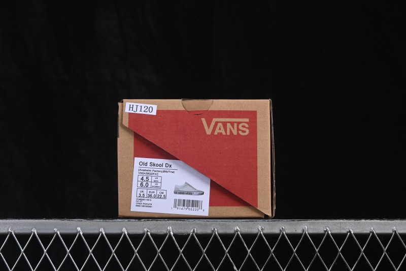 Vans Old Skool Dx Low Top Casual Skate Shoes - VN0A38G2PXC