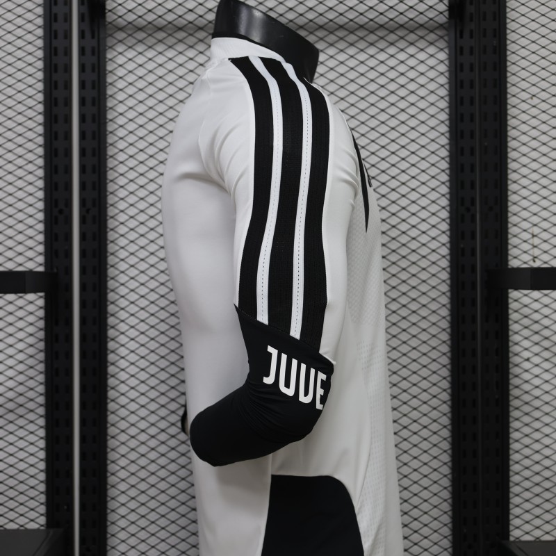 Player Version 26/27 Juventus FC White  Long Sleeve Jersey