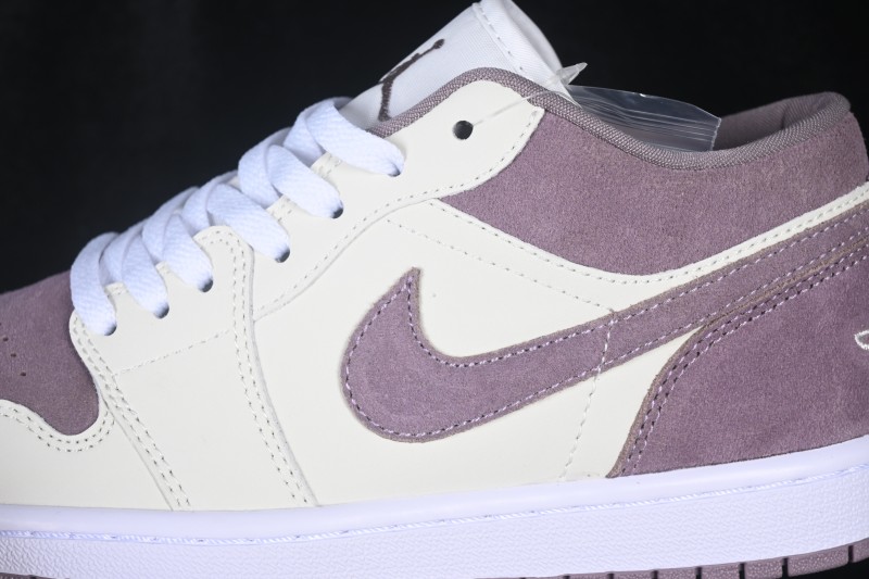 Air Jordan 1 Low Retro Cultural Basketball Shoes - DC0774-117