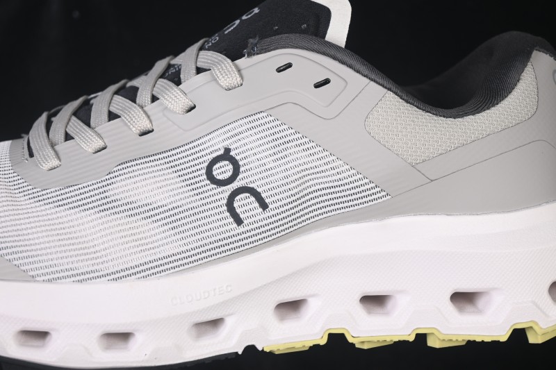 On Cloudvista 3 Comfort Anti-Slip Durable Casual Running Shoes - Beige Fog