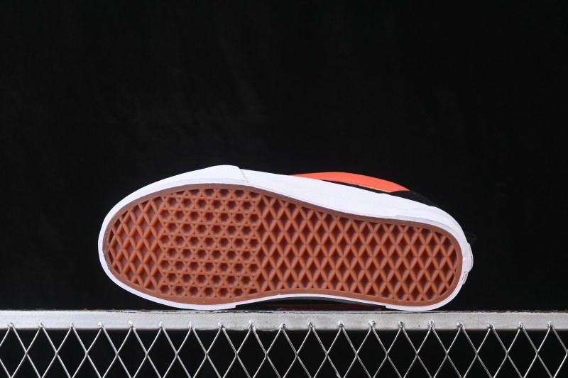 Vans Knu-Skool Low-Top Casual Skate Shoes - VN000D22BT01