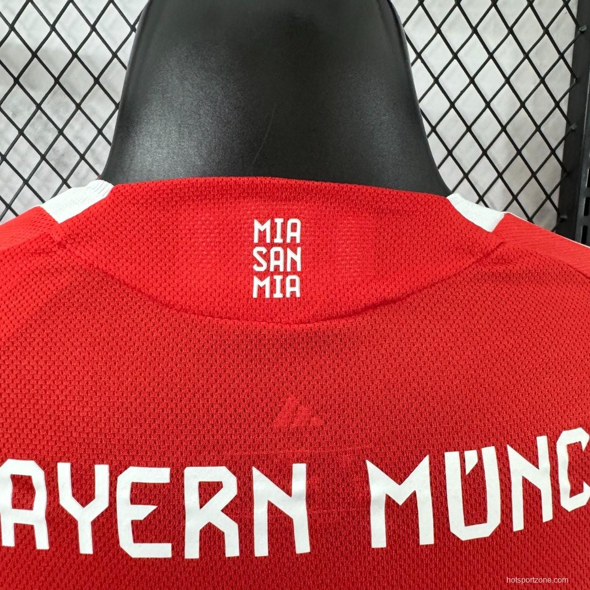 Player Version 25/26 Bayern Munich Home Long Sleeve Jersey