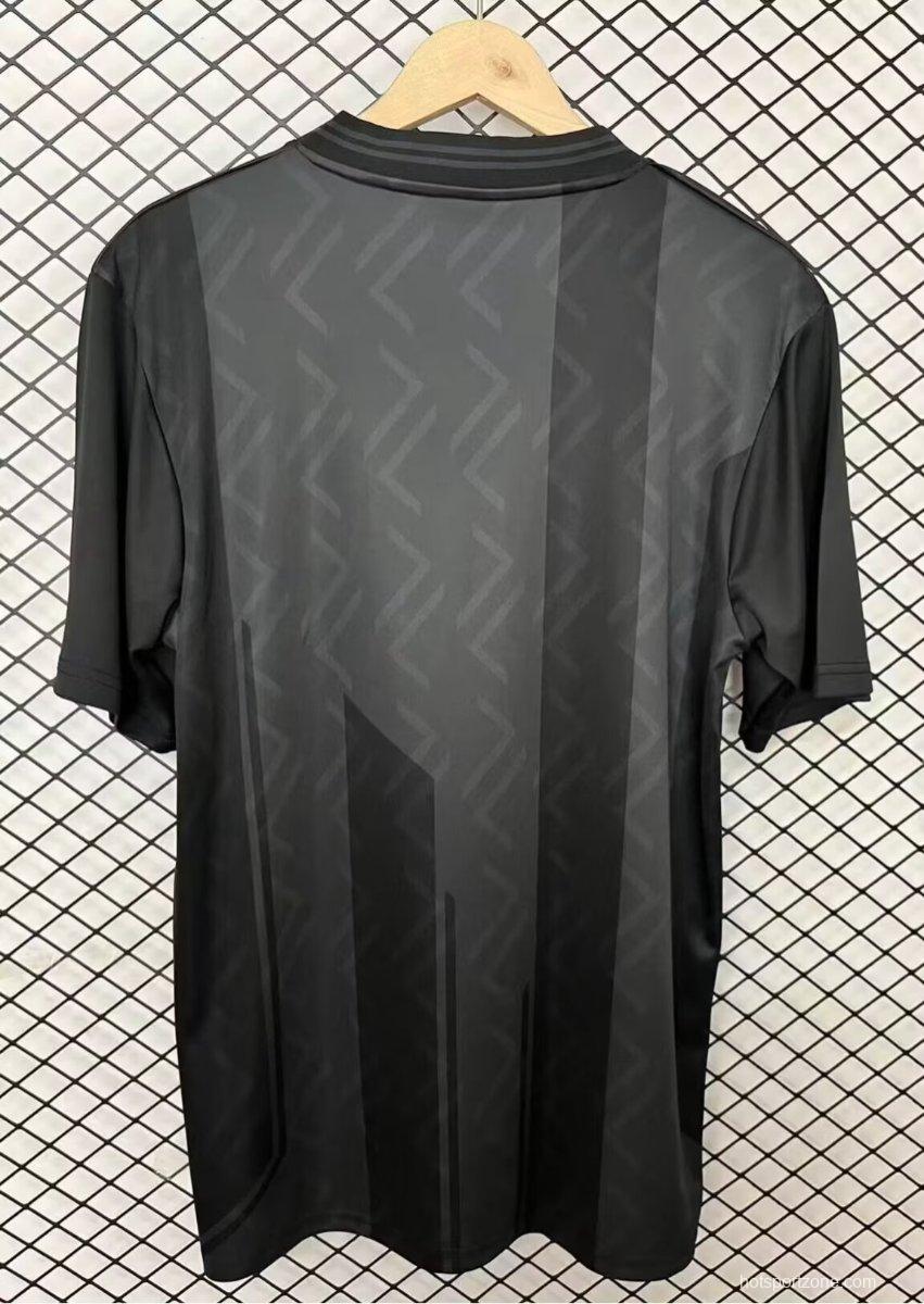 Retro 93/95 Southampton Black Special Jersey